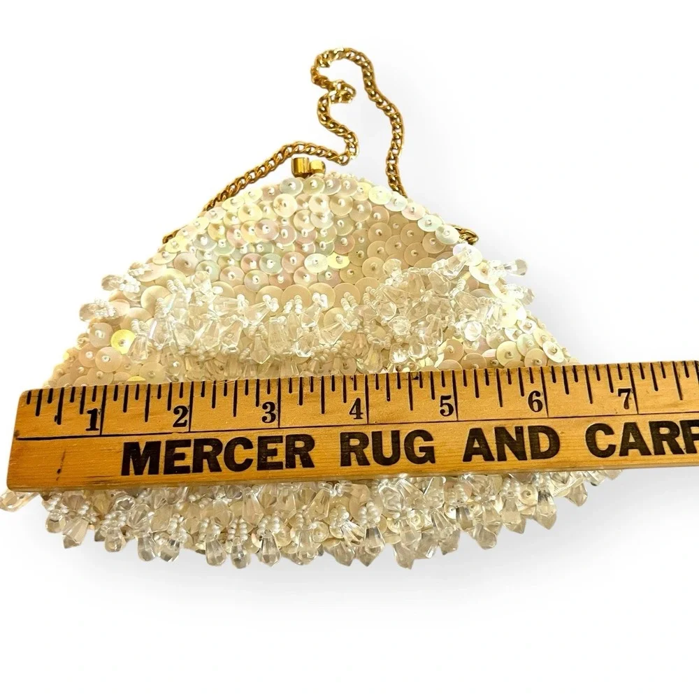 Vintage White Beaded Sequin Clutch Evening Bag Kiss Closure Hong Kong Wedding‎